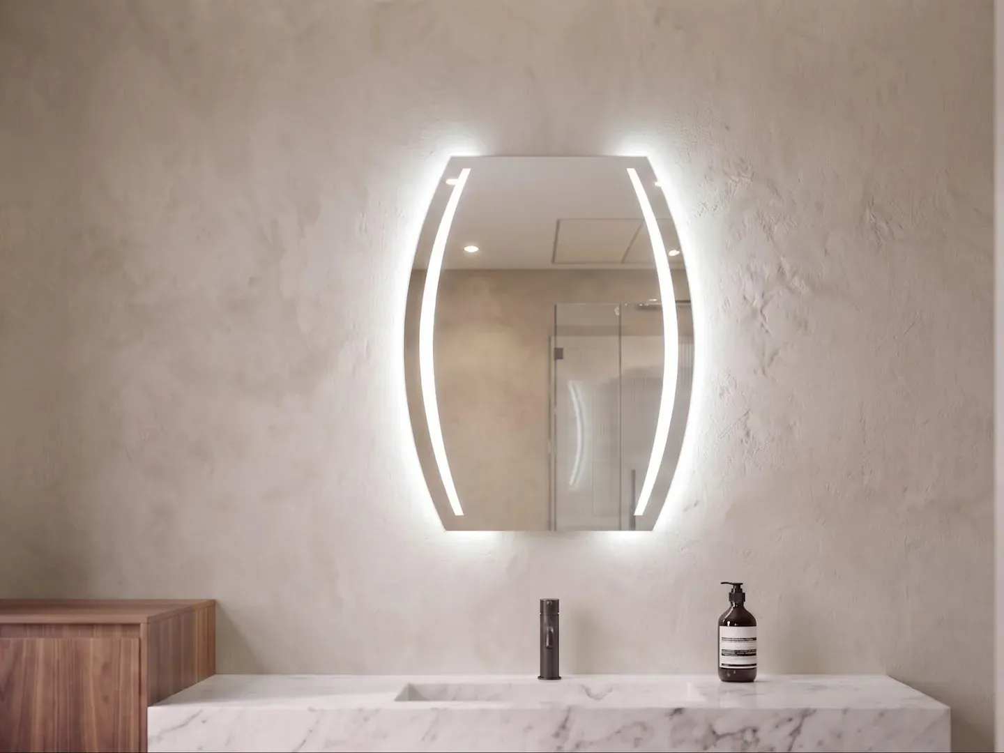 Onda 52 — Espejo LED de 37.5 × 52 cm con lados curvos